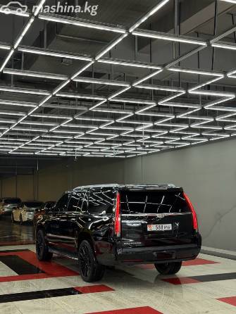 Cadillac Escalade IV 6.2 AT 4WD