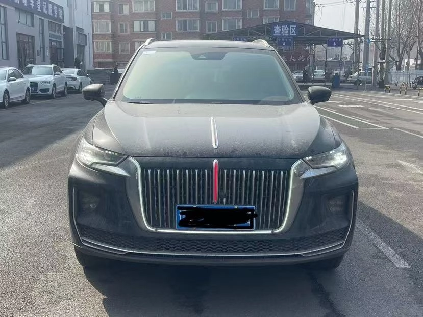 Открыть фото Hongqi HS5 I 2.0 AT