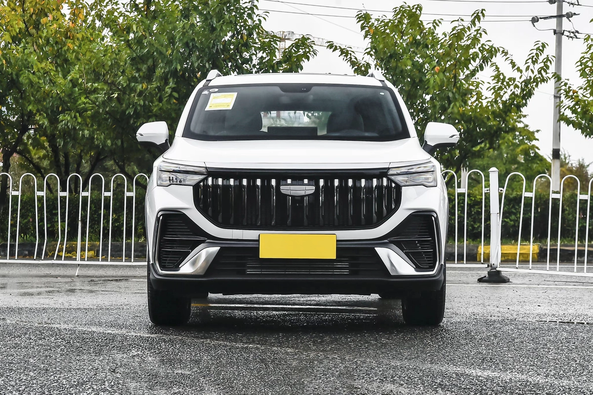 Geely Haoyue L 2.0 AMT
