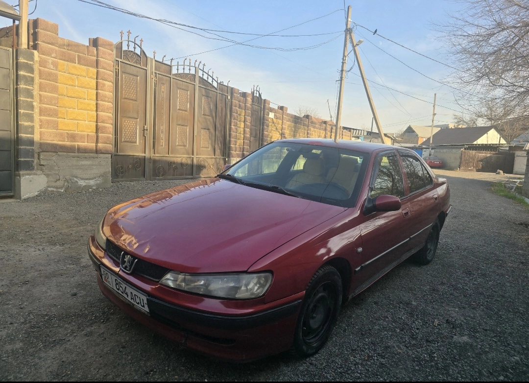Открыть фото Peugeot 406 2.0 MT
