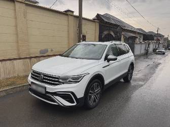 Volkswagen Tiguan II Рестайлинг Allspace 2.0 AMT 4WD