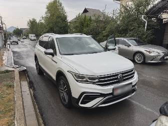 Volkswagen Tiguan II Рестайлинг Allspace 2.0 AMT 4WD
