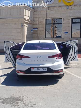 Hyundai Avante VI Рестайлинг 1.6 AMT