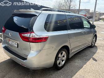 Toyota Sienna III Рестайлинг 2 3.5 AT 4WD