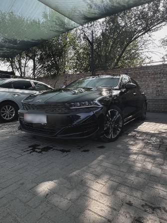 Kia K5 III 2.0 AT