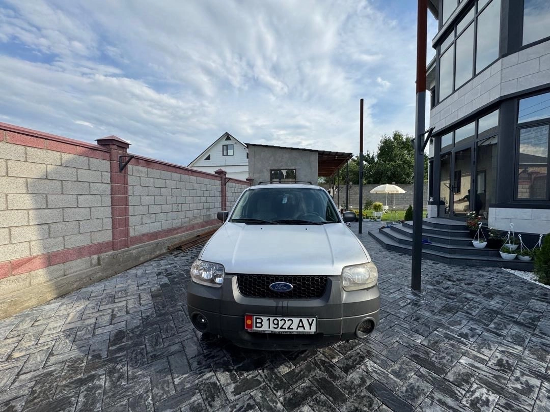 Открыть фото Ford Maverick II 2.3 MT 4WD