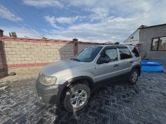 Ford Maverick II 2.3 MT 4WD