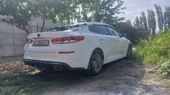 Kia K5 II 2.0 AT