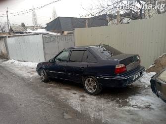Daewoo Nexia I 1. 6 MT