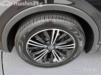 Volkswagen Tiguan II Рестайлинг 2.0d AMT 4WD
