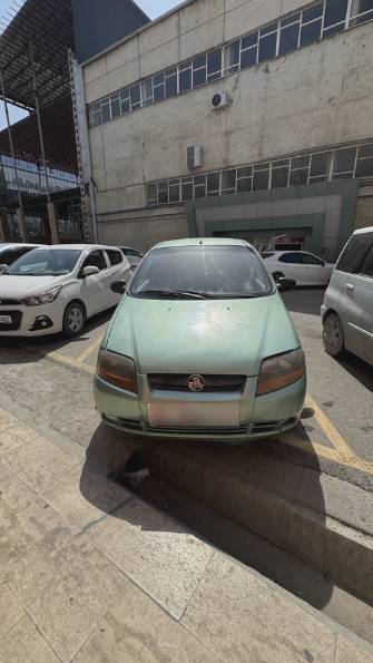 Chevrolet Aveo I 1.2 MT