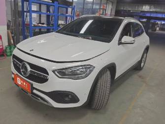 Mercedes-Benz GLA II (H247) 180 1.3 AMT