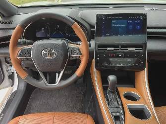 Toyota Avensis III Рестайлинг 2 1.8 CVT