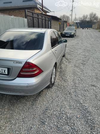 Mercedes-Benz C-Класс II (W203) 180 2.0 MT