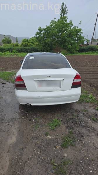 Daewoo Nubira II 1.5 MT