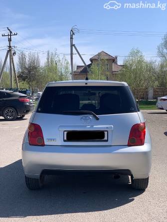 Toyota Ist I 1.3 AT