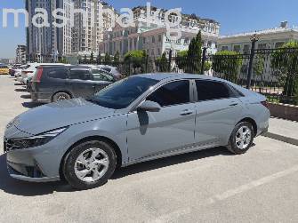 Hyundai Avante VII 1.6 AT