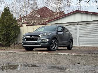Hyundai Tucson III Рестайлинг 2.0d AT