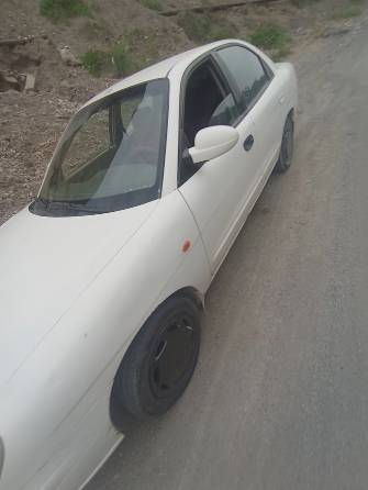 Daewoo Nubira I 1.6 MT