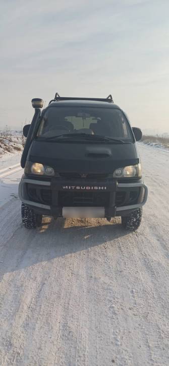 Mitsubishi Delica IV 2.8d AT 4WD