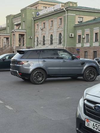 Land Rover Range Rover Sport II Рестайлинг 3.0 AT 4WD