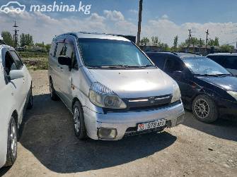 Nissan Serena I (C23) 2.4 MT