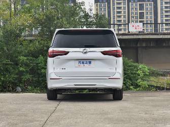 Buick GL8 II 2.4 AT
