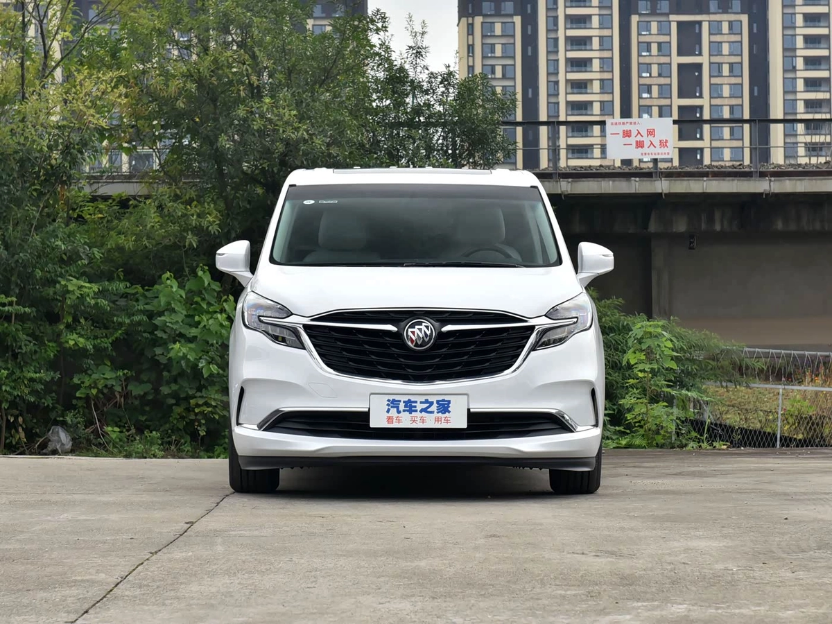 Открыть фото Buick GL8 II 2.4 AT