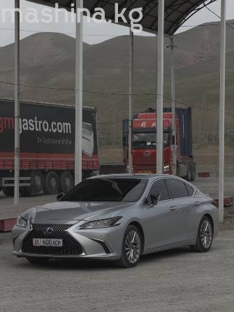 Lexus ES VII 300h 2.5hyb CVT