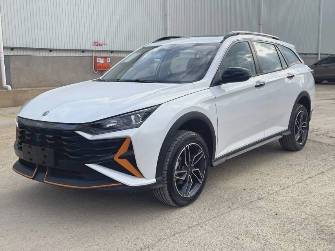 Dongfeng Aeolus AX7 Plus 1.5 AMT