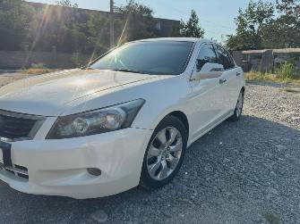Honda Accord VIII 2.4 AT