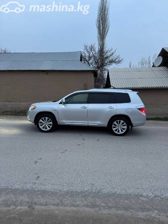 Toyota Highlander II (U40) 3.3hyb CVT 4WD