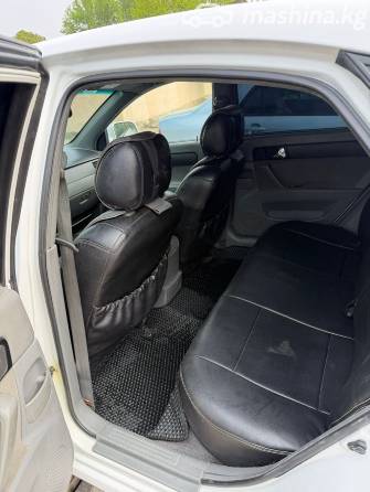 Daewoo Gentra II 1.5 MT