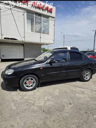 Chevrolet Lanos I 1.5 MT