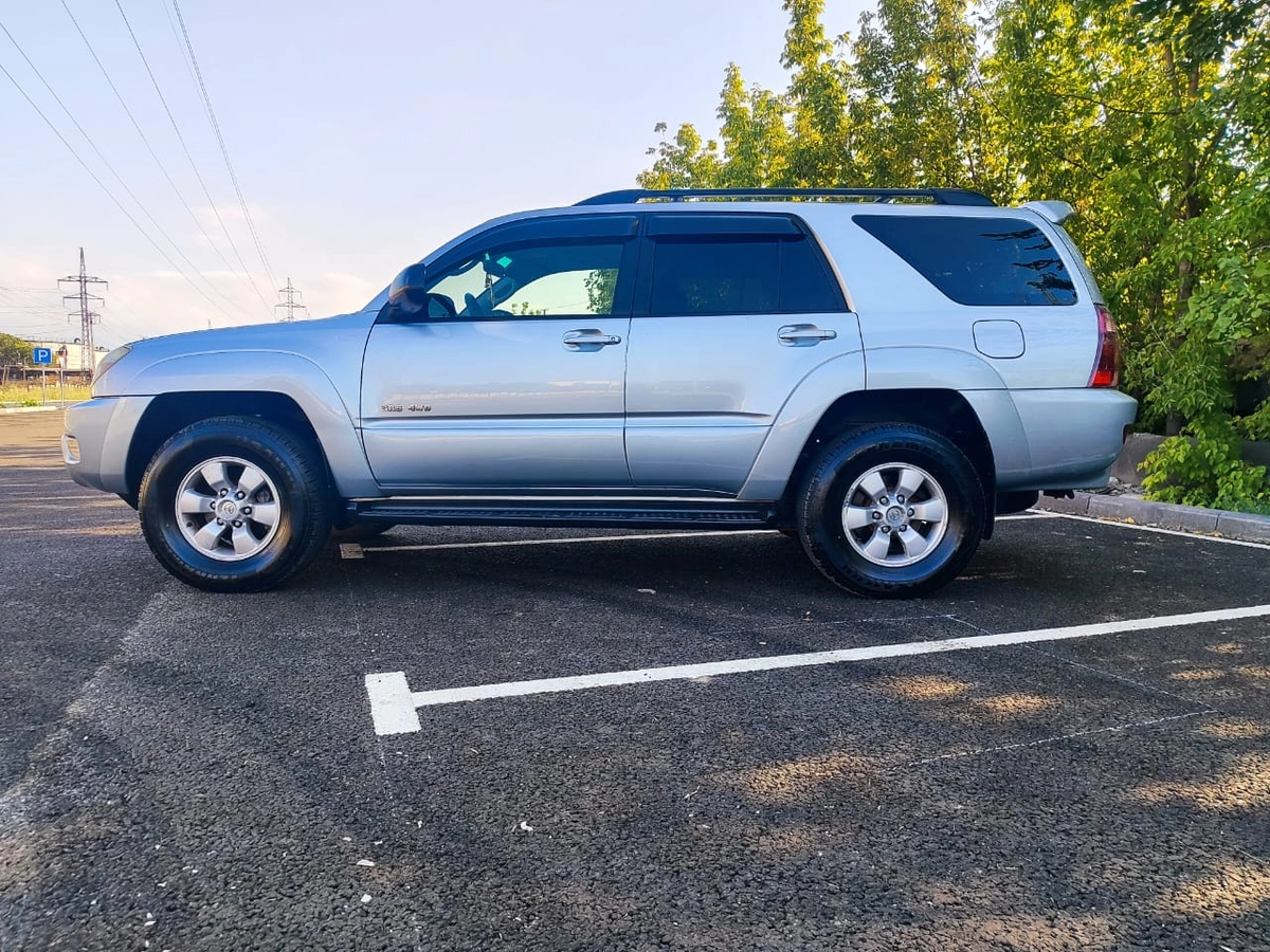 Toyota 4Runner IV 4.0 AT 4WD