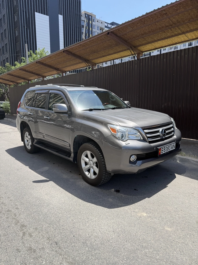 Lexus GX II 460 4.6 AT 4WD
