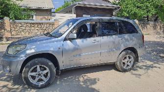 Toyota RAV4 II (XA20) Рестайлинг 1.8 MT
