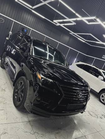 Lexus LX III 570 5.7 AT 4WD