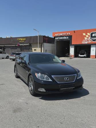 Lexus LS IV 460 L 4.6 AT