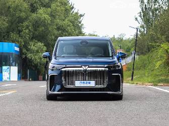 Voyah Dream 82 kWh Electro AT 4WD