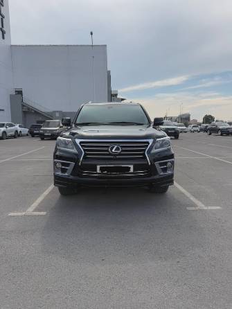 Lexus LX III Рестайлинг 570 5.7 AT 4WD