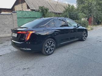 Hongqi E-QM5 54 kWh Electro AT