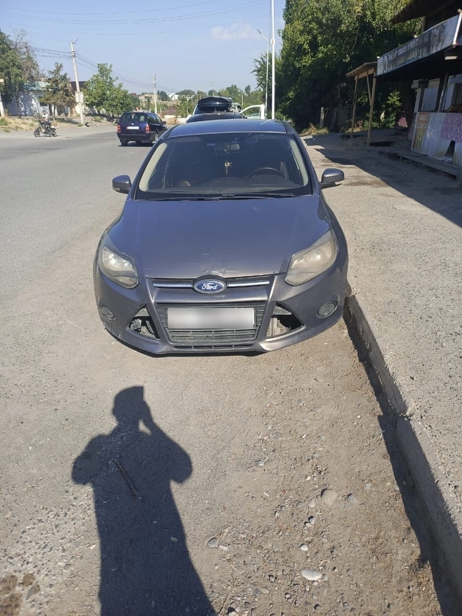 Открыть фото Ford Focus III 1.6 MT