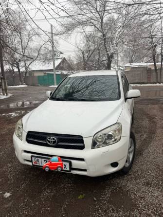 Toyota RAV4 III (XA30) 2.2d MT 4WD