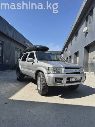 Nissan Pathfinder II 3.5 AT 4WD