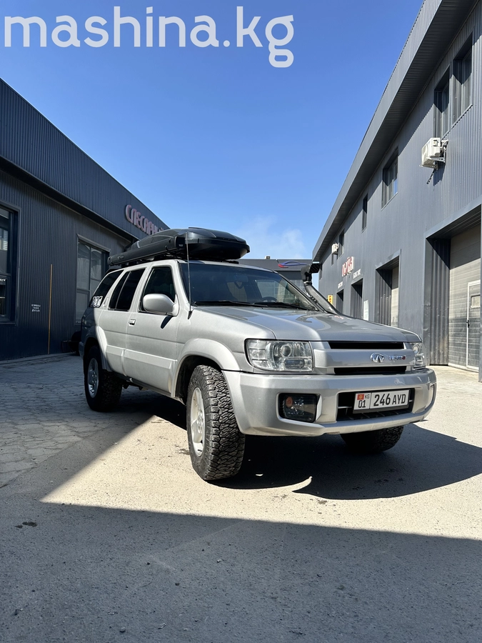 Nissan Pathfinder II 3.5 AT 4WD