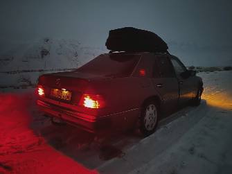 Mercedes-Benz W124 200 2.0 MT