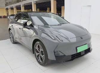 Lynk & Co Z20 Electro AT