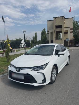 Toyota Corolla XII (E210) Sporty 1.8hyb CVT