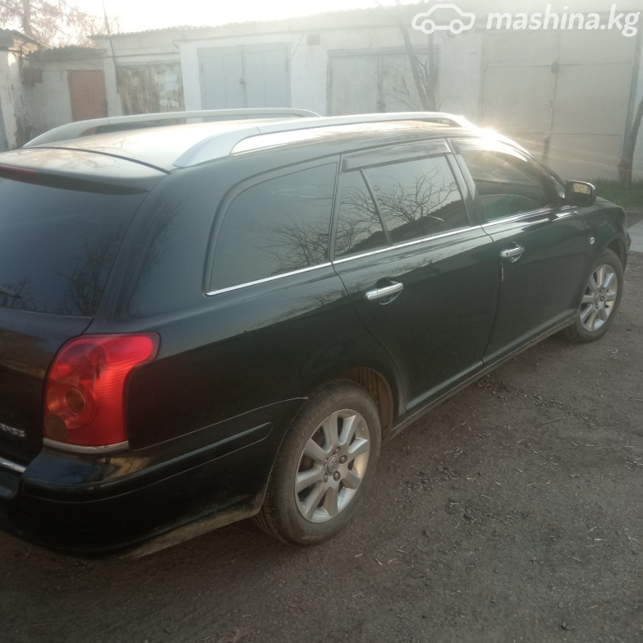 Toyota Avensis II Рестайлинг 1.8 MT